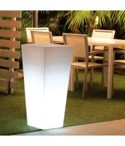 Farmet Kunststoff-Pflanzkübel Hydrus, Ca. B39/H85/T39 Cm, Weiß 9 Farmet Kunststoff-Pflanzkübel Hydrus, Ca. B39/H85/T39 Cm, Weiß -Gartenmöbel 4182770 WE MO 003 HYDRUSQuadratischerPflanzkuebel39x39x85cmhochPERLWEISSBELEUCHTETPERLWEISS