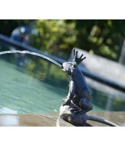 Ubbink Polyresin-Wasserspeier Froschkönigin, Ca. B19/H27/T20 Cm 7 Ubbink Polyresin-Wasserspeier Froschkönigin, Ca. B19/H27/T20 Cm -Gartenmöbel 6944672 WE MO 002 PolyresinWasserspeierFroschkoenig